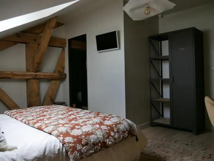 Chambre Privee Chez L'Habitant Bed & Breakfast Chaumes-en-Brie Exterior photo